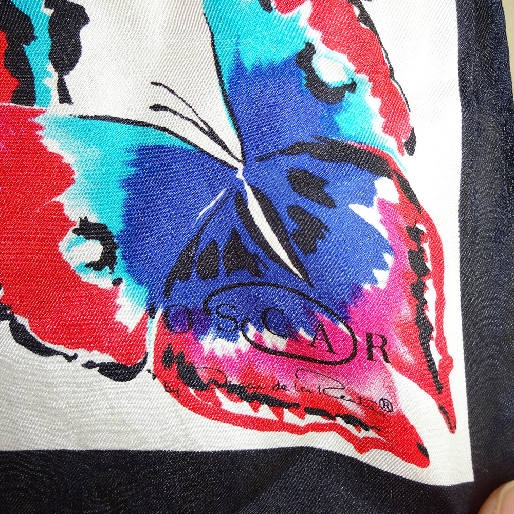 Oscar de la Renta Scarf 21" Square Butterflies - Picture 3 of 4